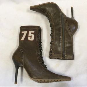 Steve Madden 75 Lace Heels